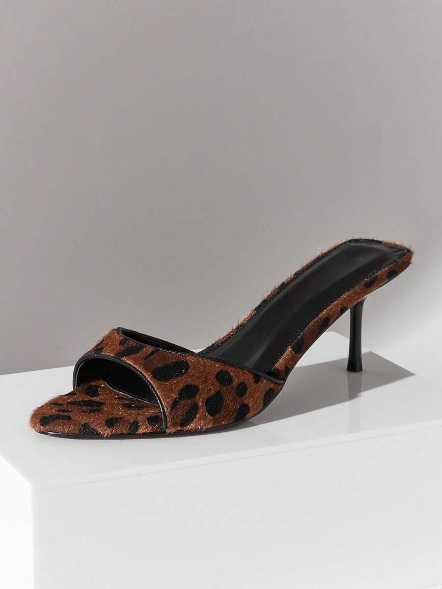 klapki obcas animal print