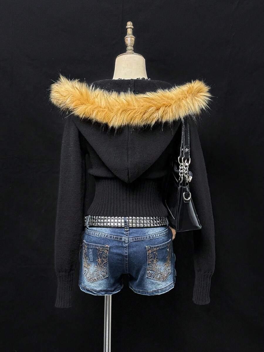 CZARNA BLUZA ZAMEK