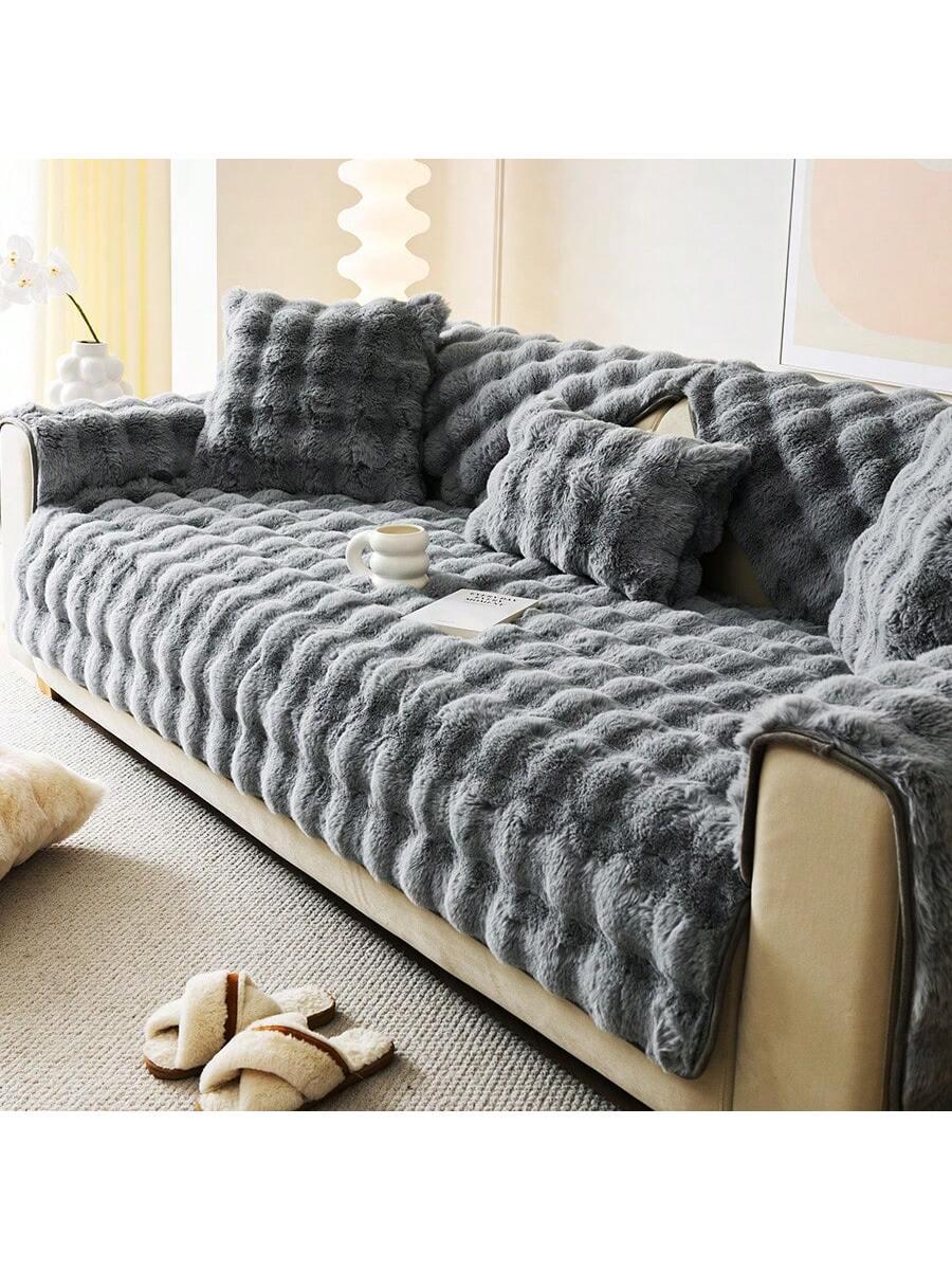 SZARA FLUFFY NARZUTA NA SOFĘ 