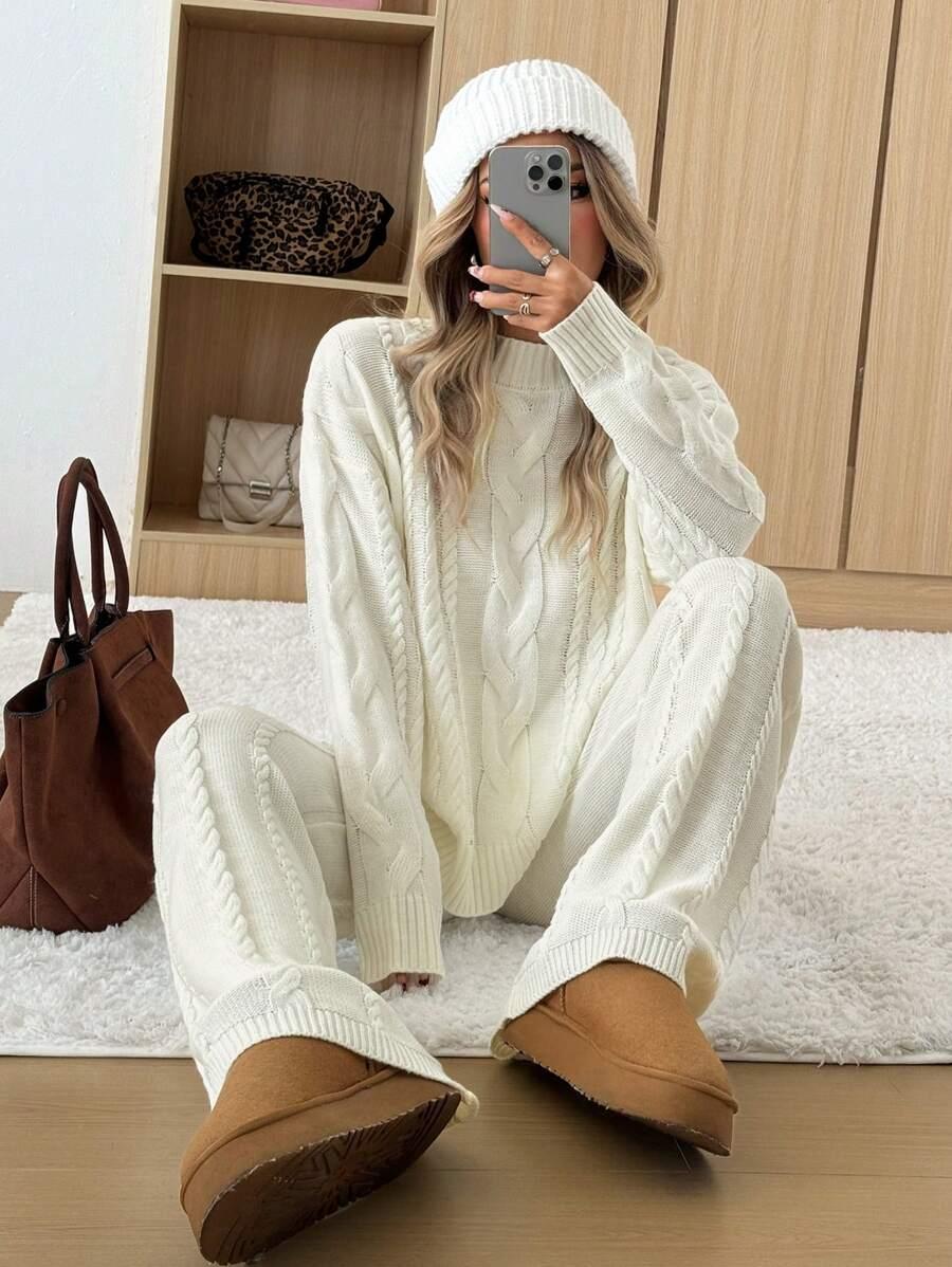 KOMPLET SWETER SPODNIE