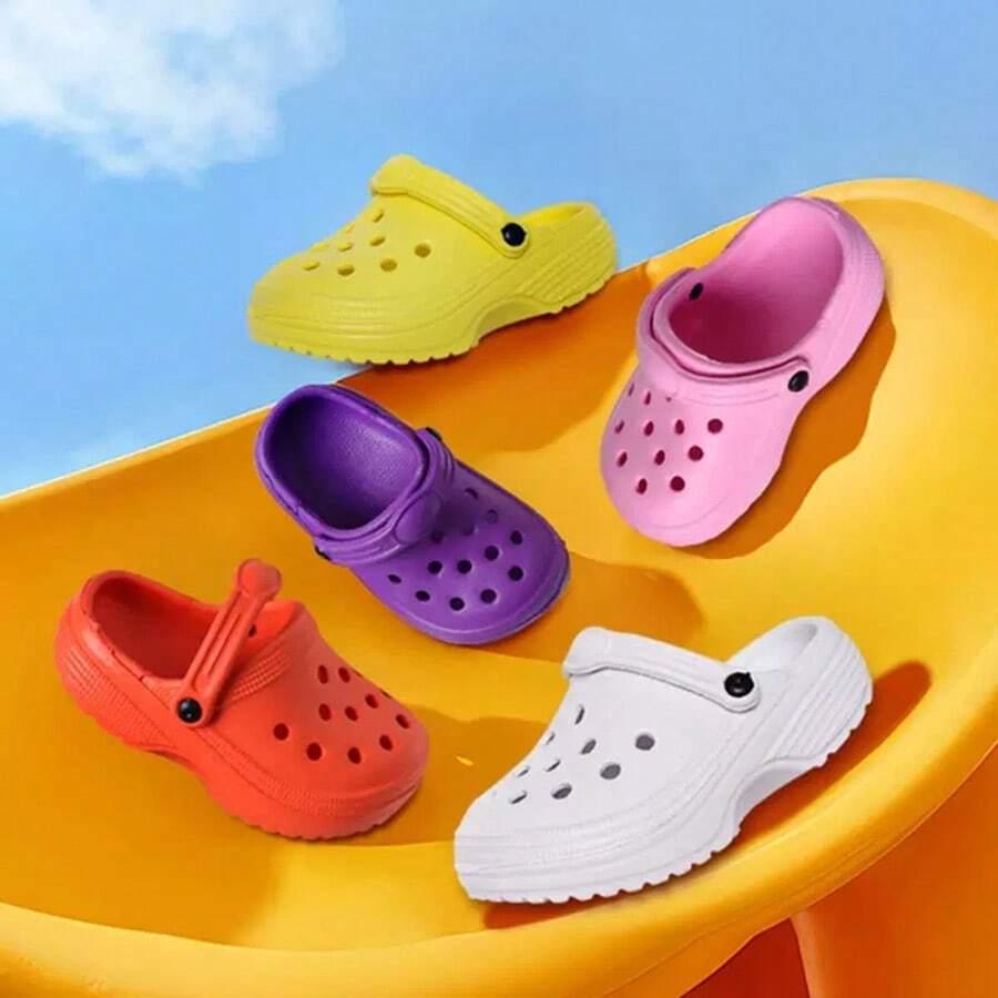 CZERWONE BUTY DLA LALEK