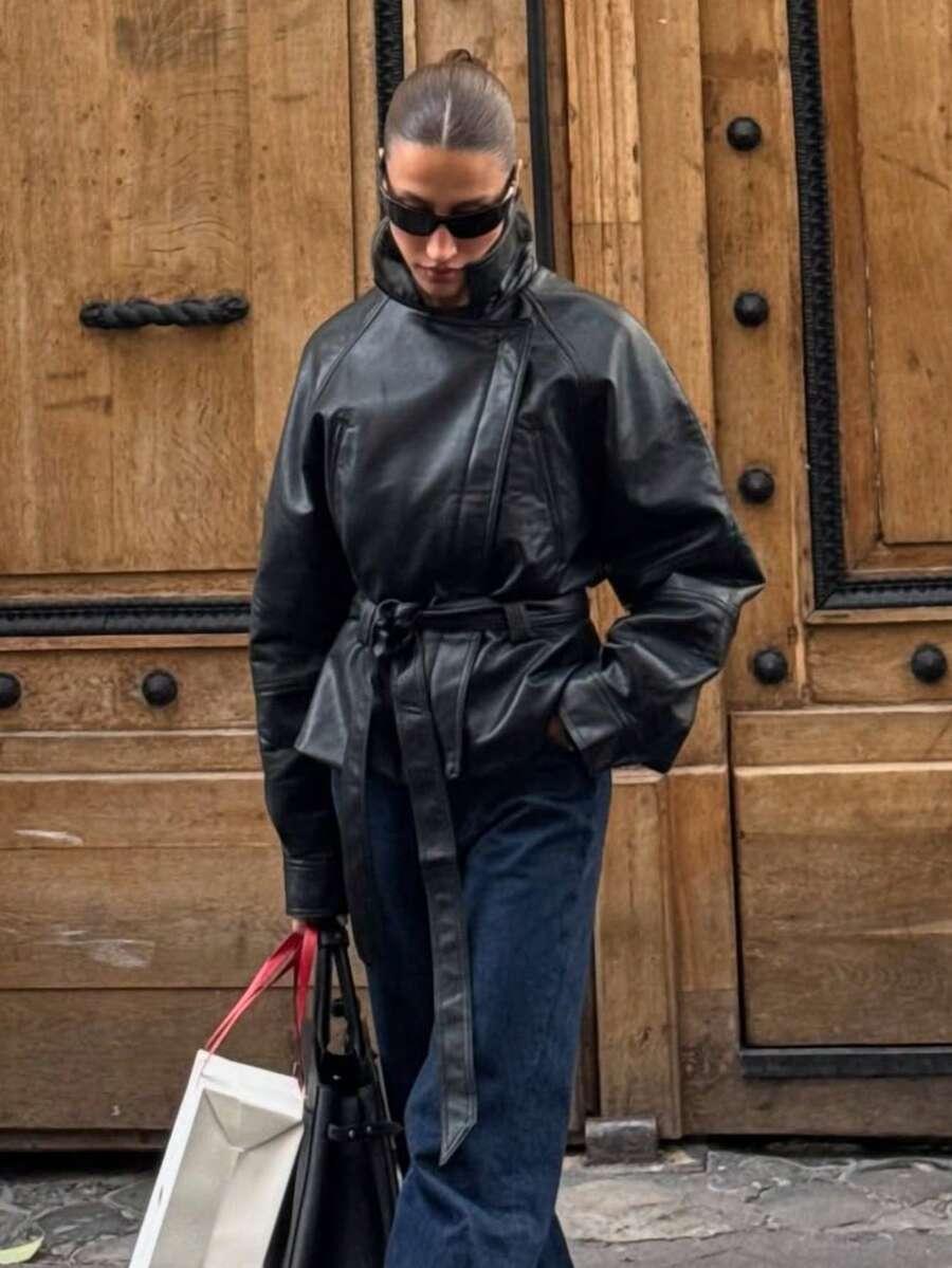 czarna kurtka imitacja skóry