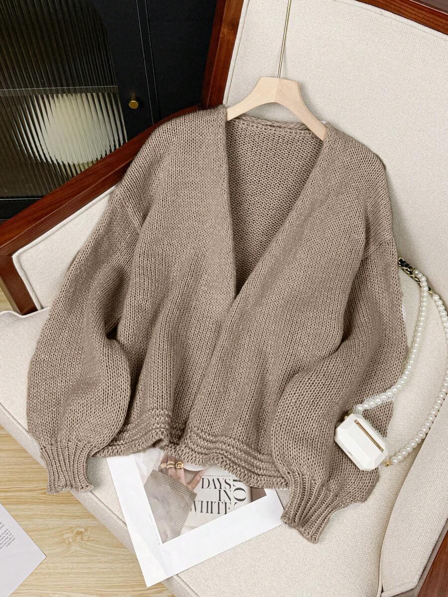 brązowy sweter kardigan