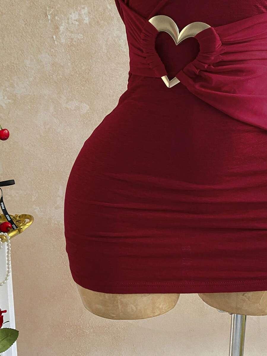 czerwona mini sukienka 