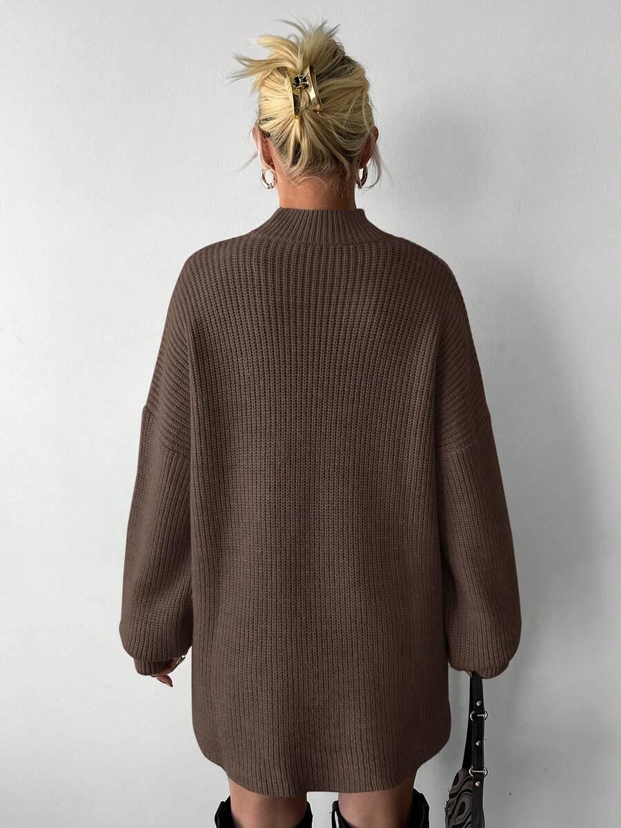 brązowy sweter stójka