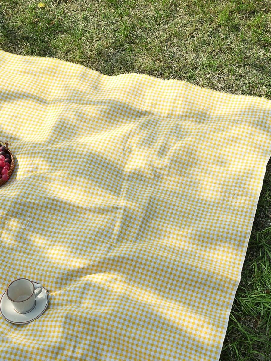 koc piknikowy w kratkę