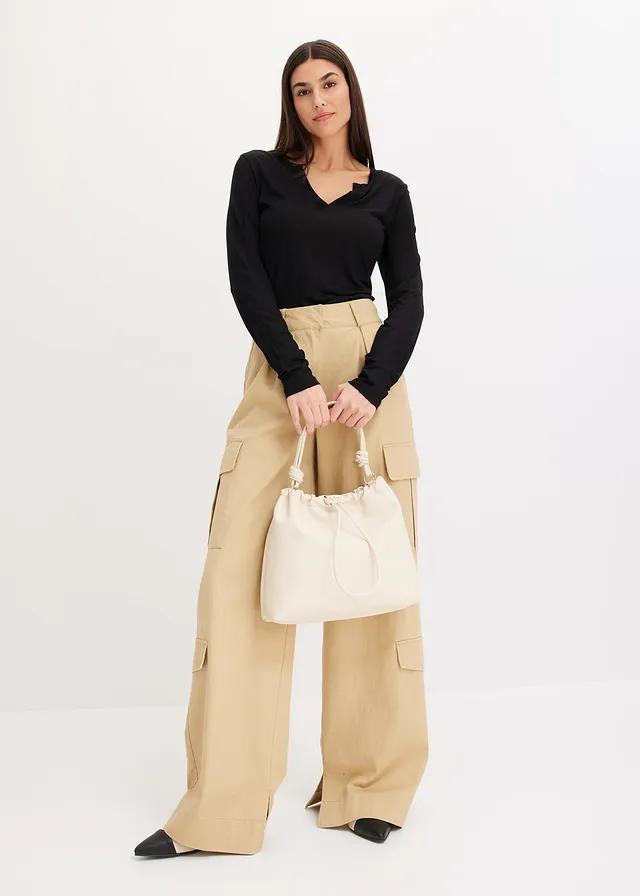 CZARNA BLUZKA V-NECK
