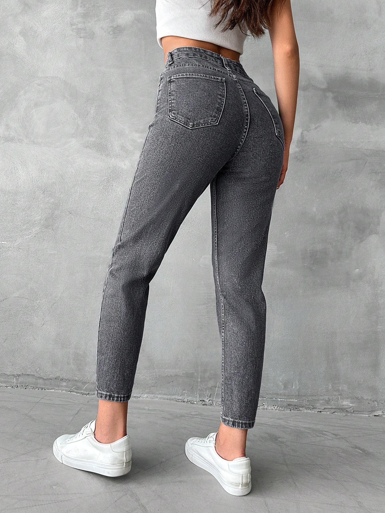 proste spodnie jeans z wysokim stanem wash effect