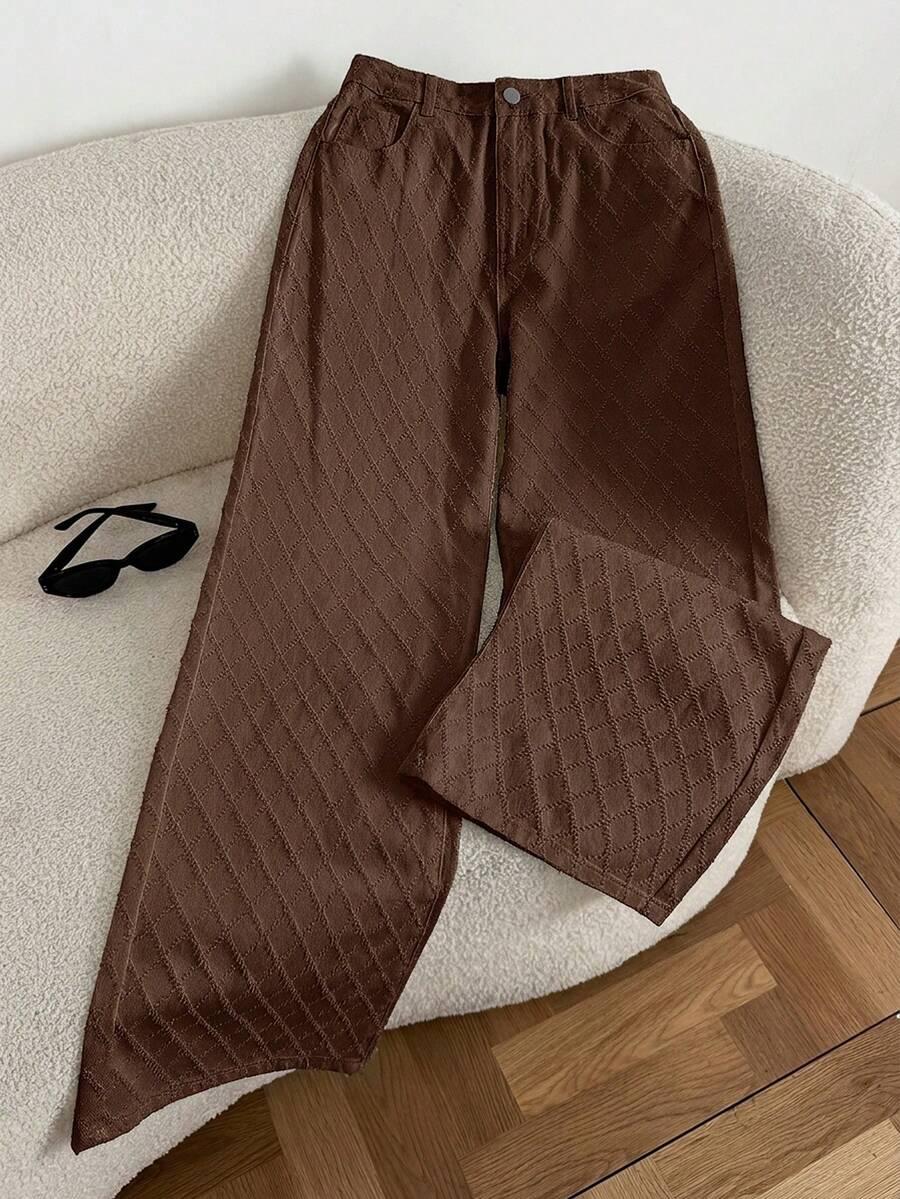 brązowe spodnie jeans