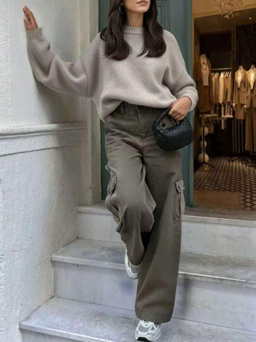 beżowy sweter oversize