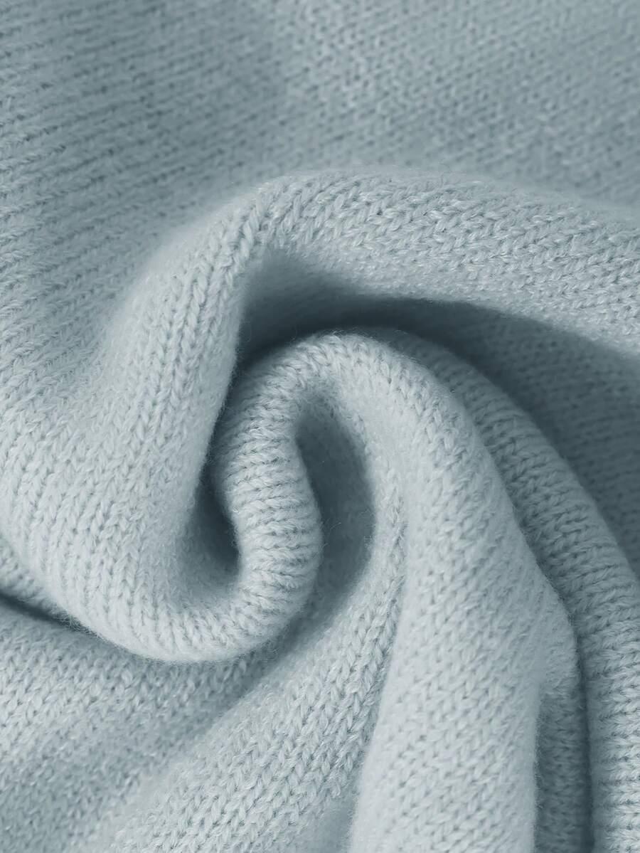 NIEBIESKI DZIANINOWY SWETER