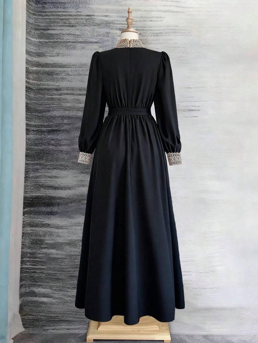 czarna maxi sukienka haft