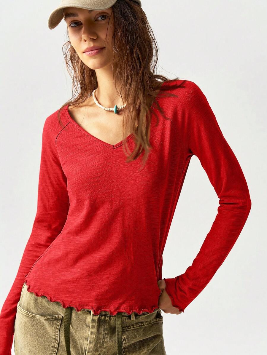 czerwona bluzka v-neck 