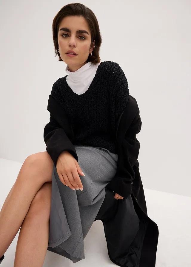 czarny sweter v-neck