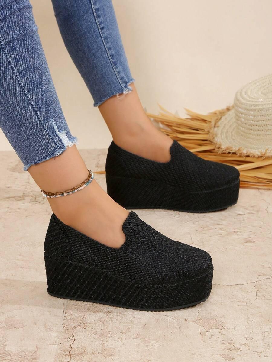 CZARNE ESPADRYLE na Koturnie