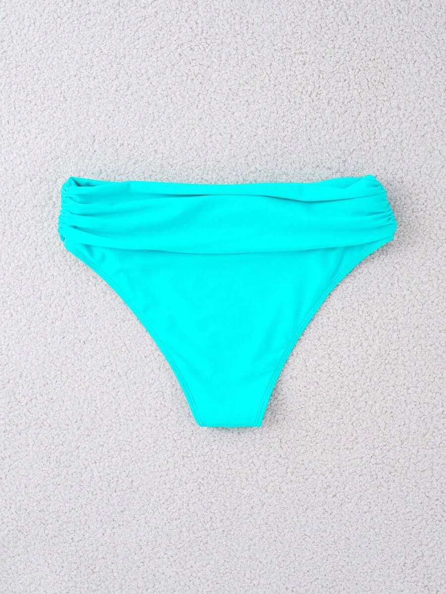 niebieski dół od bikini