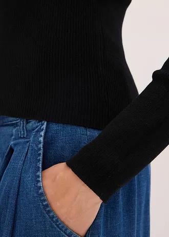 SWETER Z OZDOBNYM DETALEM