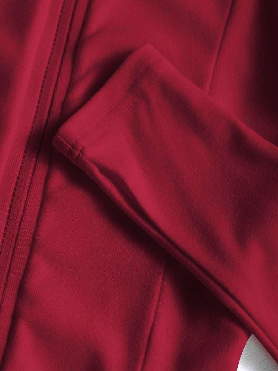czerwona bluza zamek