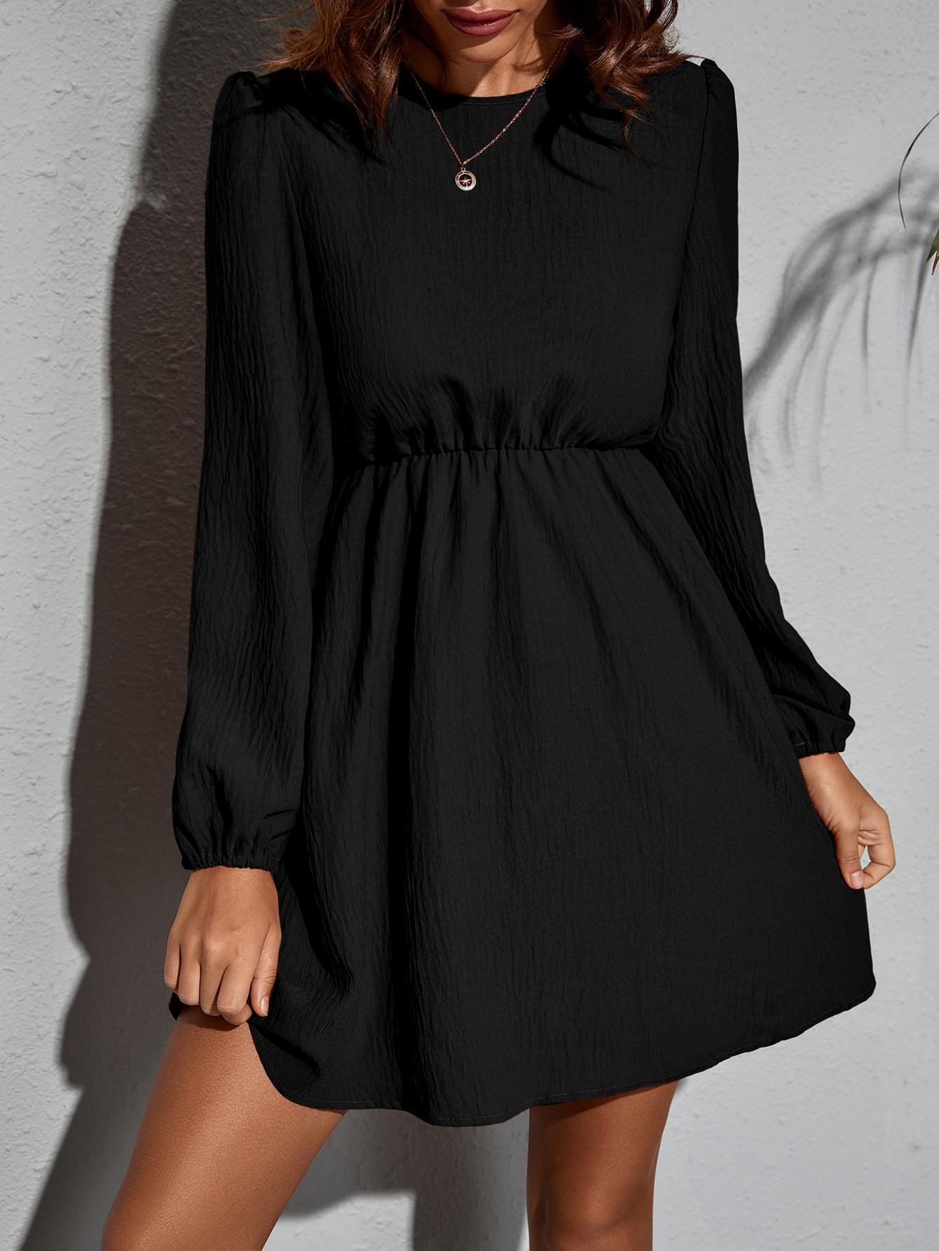 CZARNA KLASYCZNA SUKIENKA 