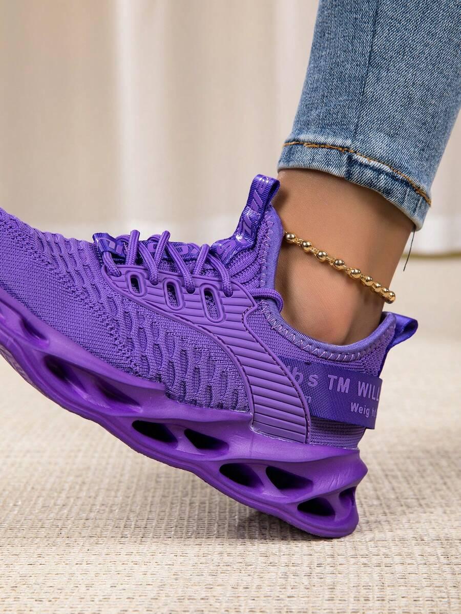 fioletowe sznurowane buty sportowe