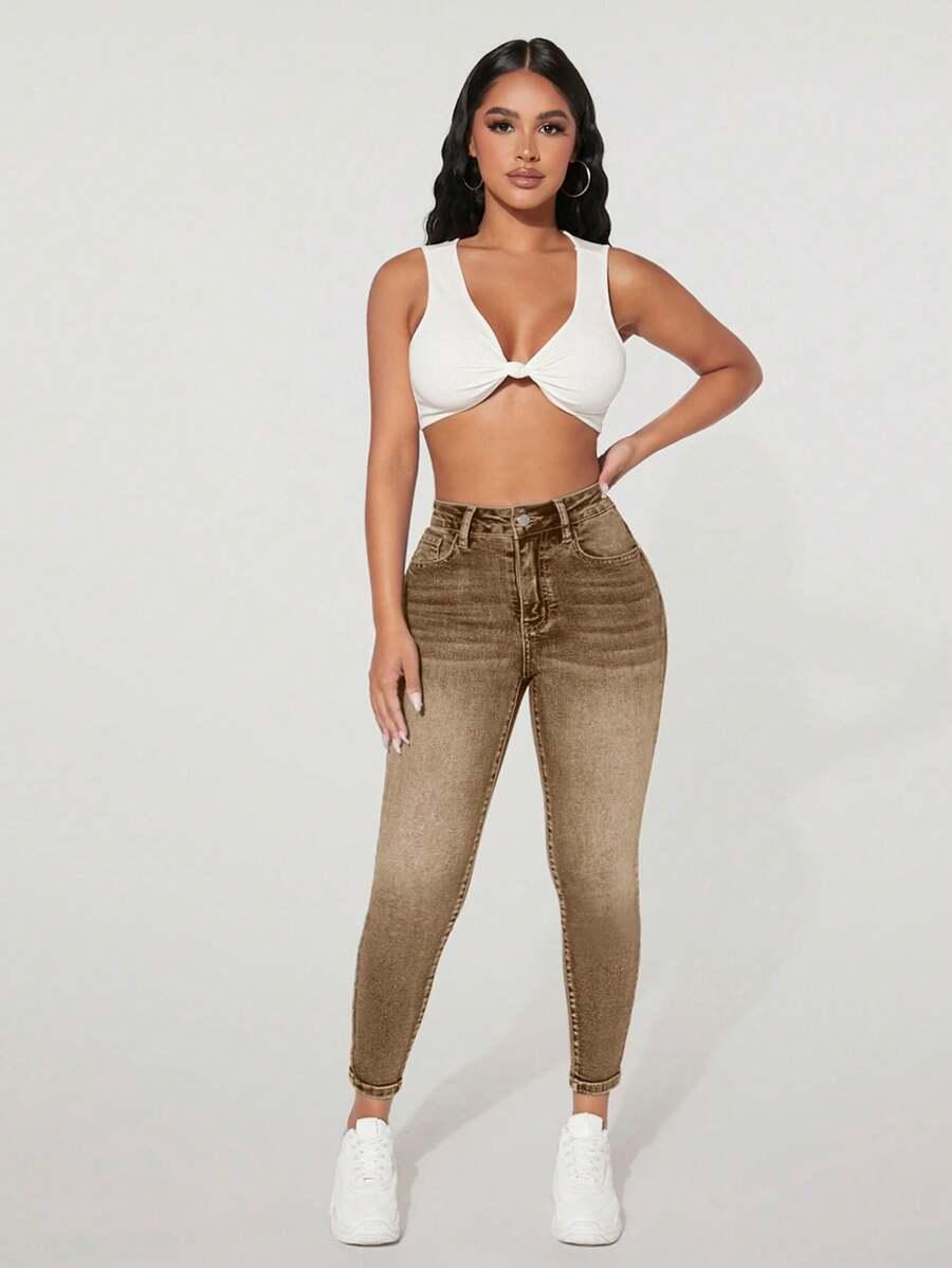 BRĄZOWE SPODNIE JEANS 