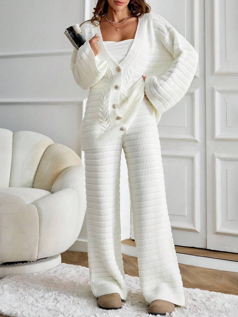 KOMPLET SWETER SPODNIE 