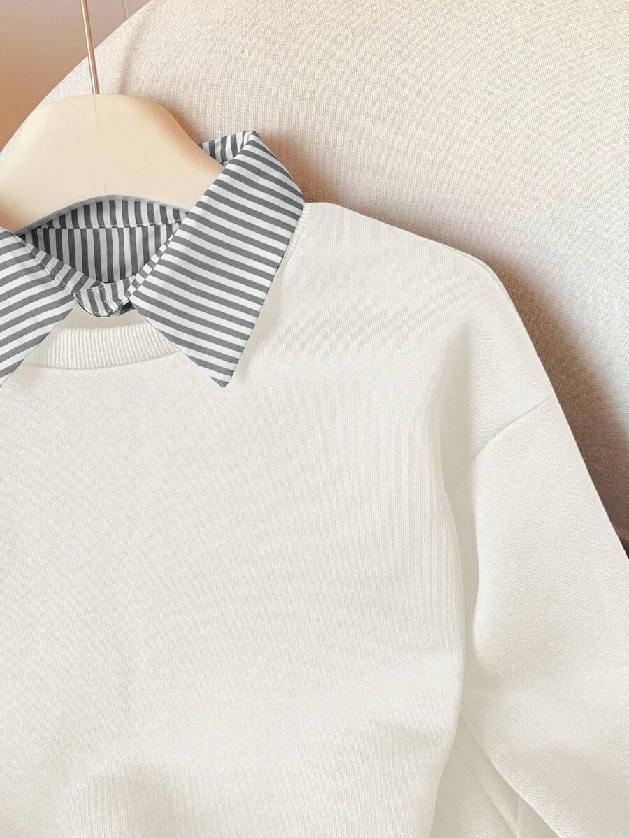 biała bluza łączenie