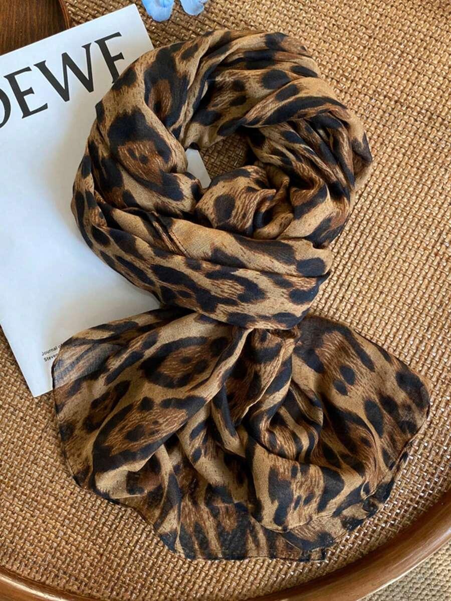 szal animal print
