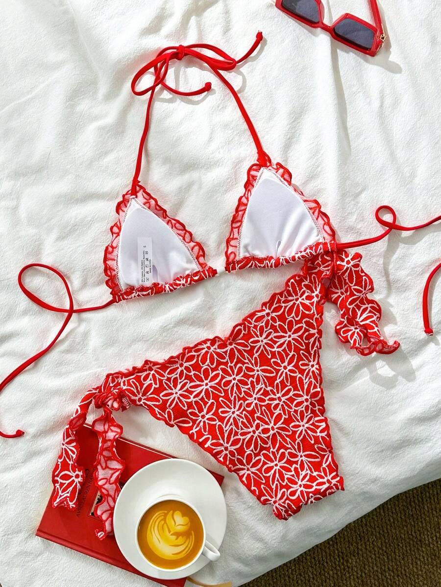czerwona góra od bikini kwiaty 
