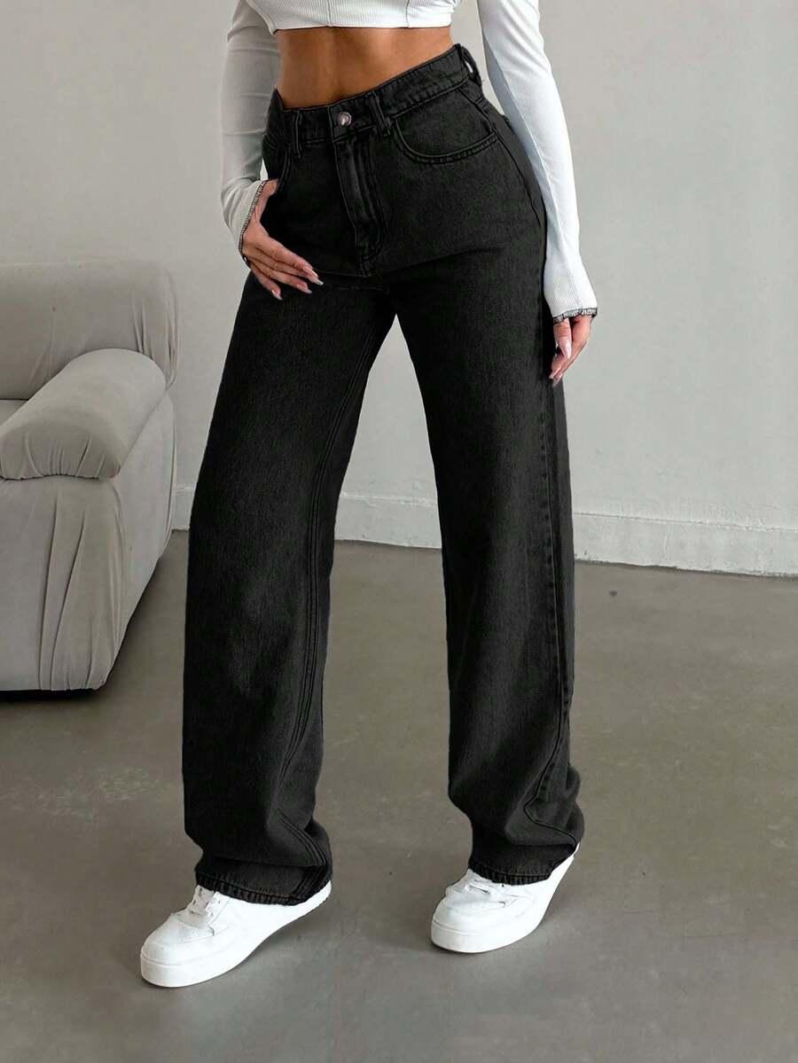 czarne spodnie jeans