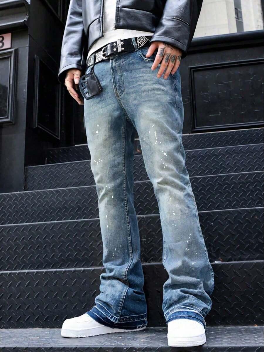 niebieskie spodnie jeans