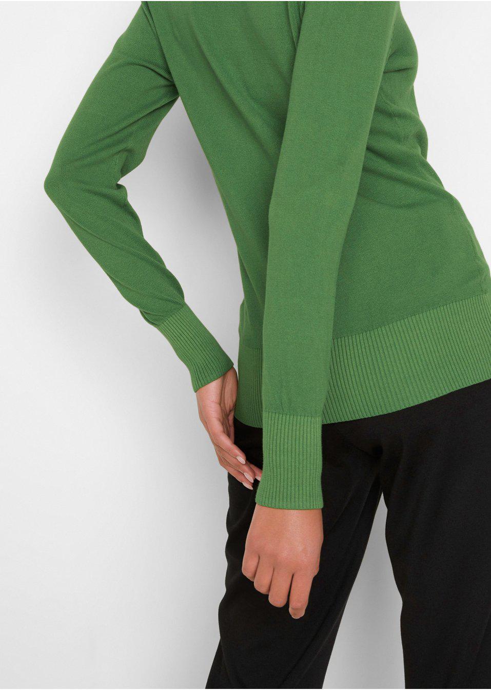 SWETER Z DEKOLTEM W SEREK 
