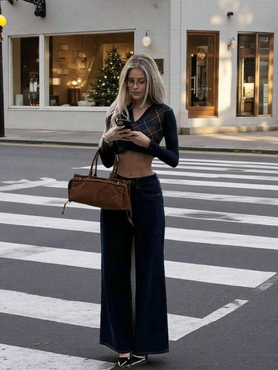 KRÓTKI SWETER KOŁNIERZYK