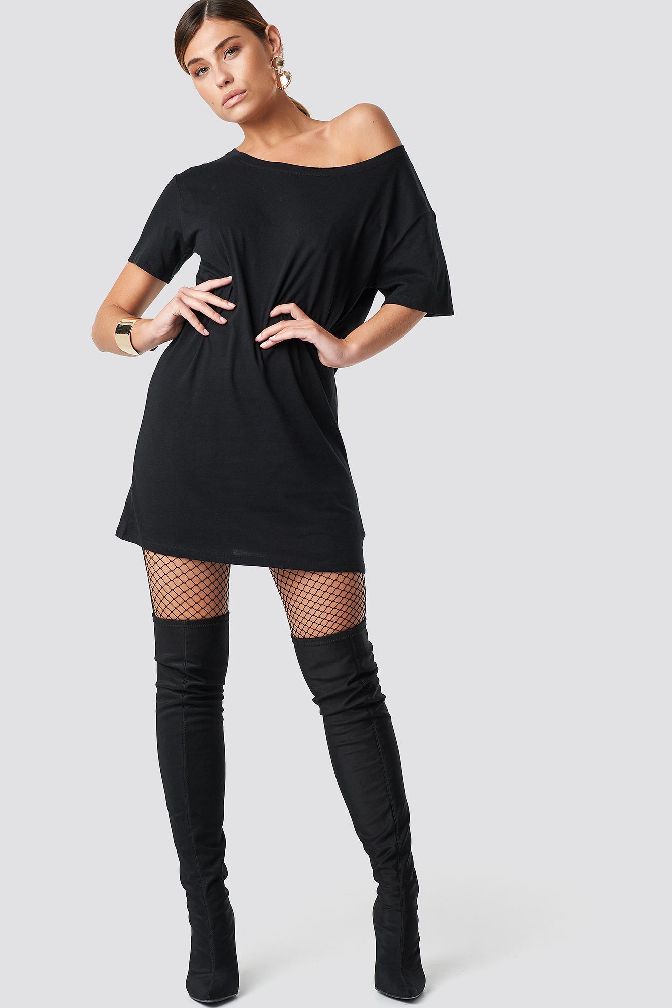czarna mini sukienka basic