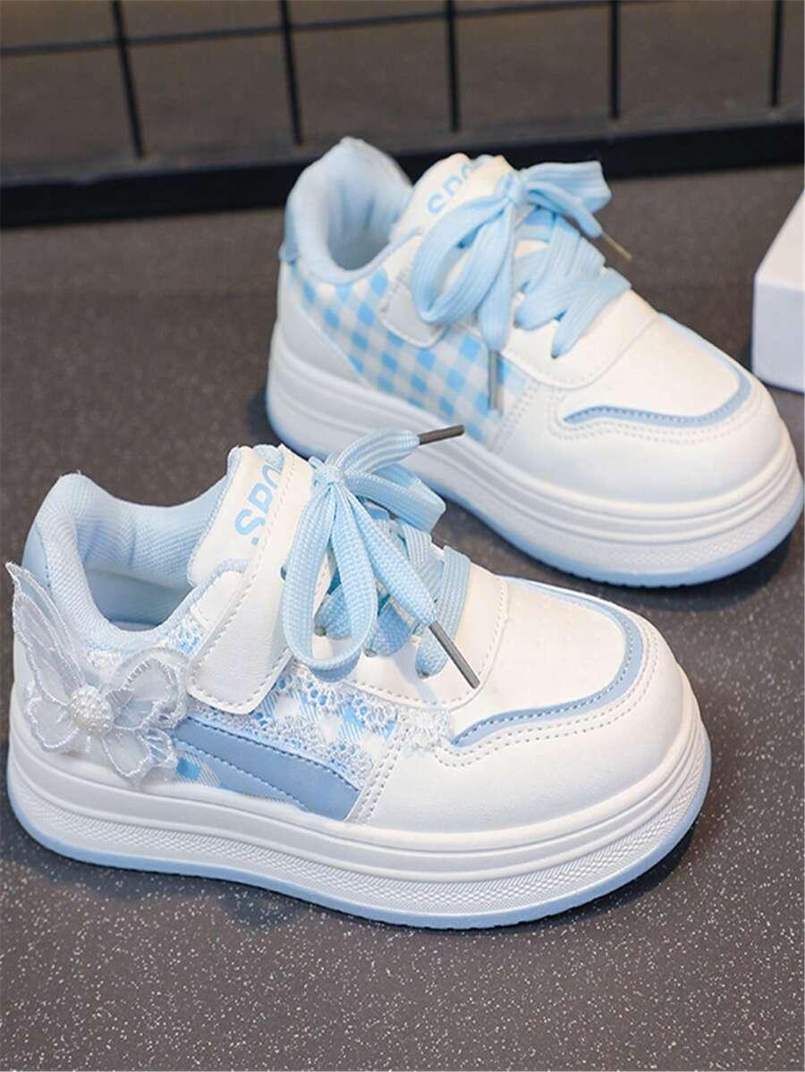 BUTY SPORTOWE ZDOBIENIE