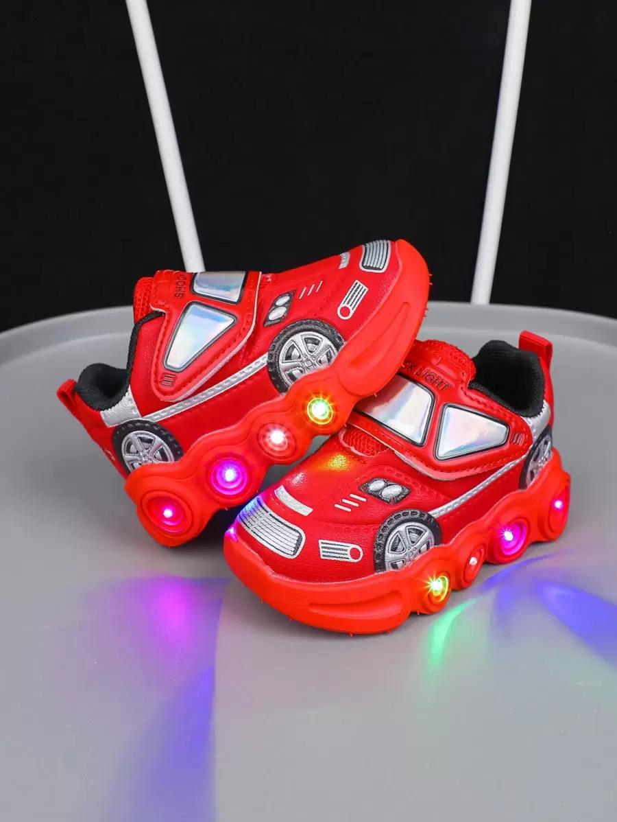 buty sportowe wzór samochód