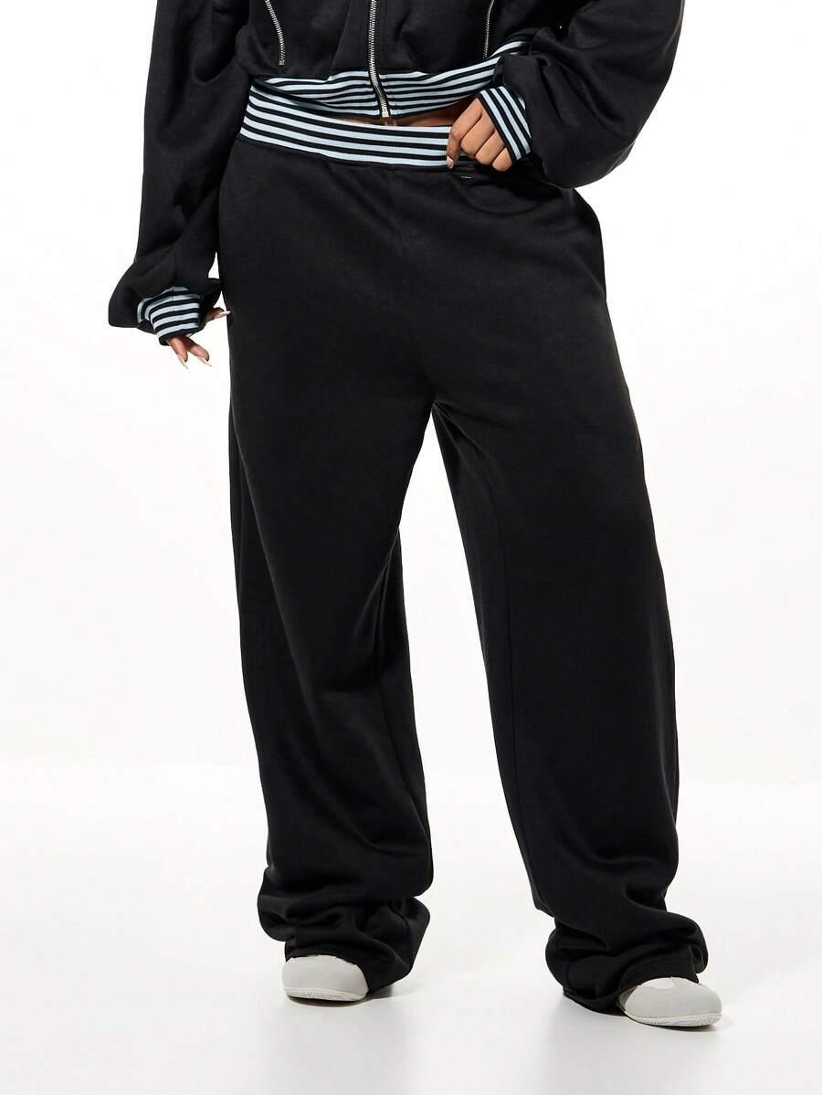 CZARNE SPODNIE DRESOWE