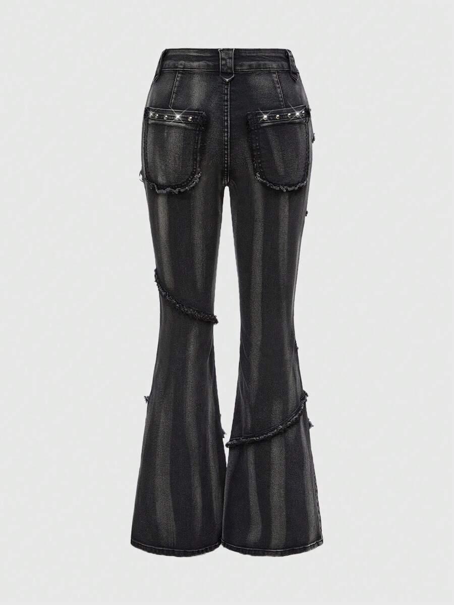 czarne spodnie jeans