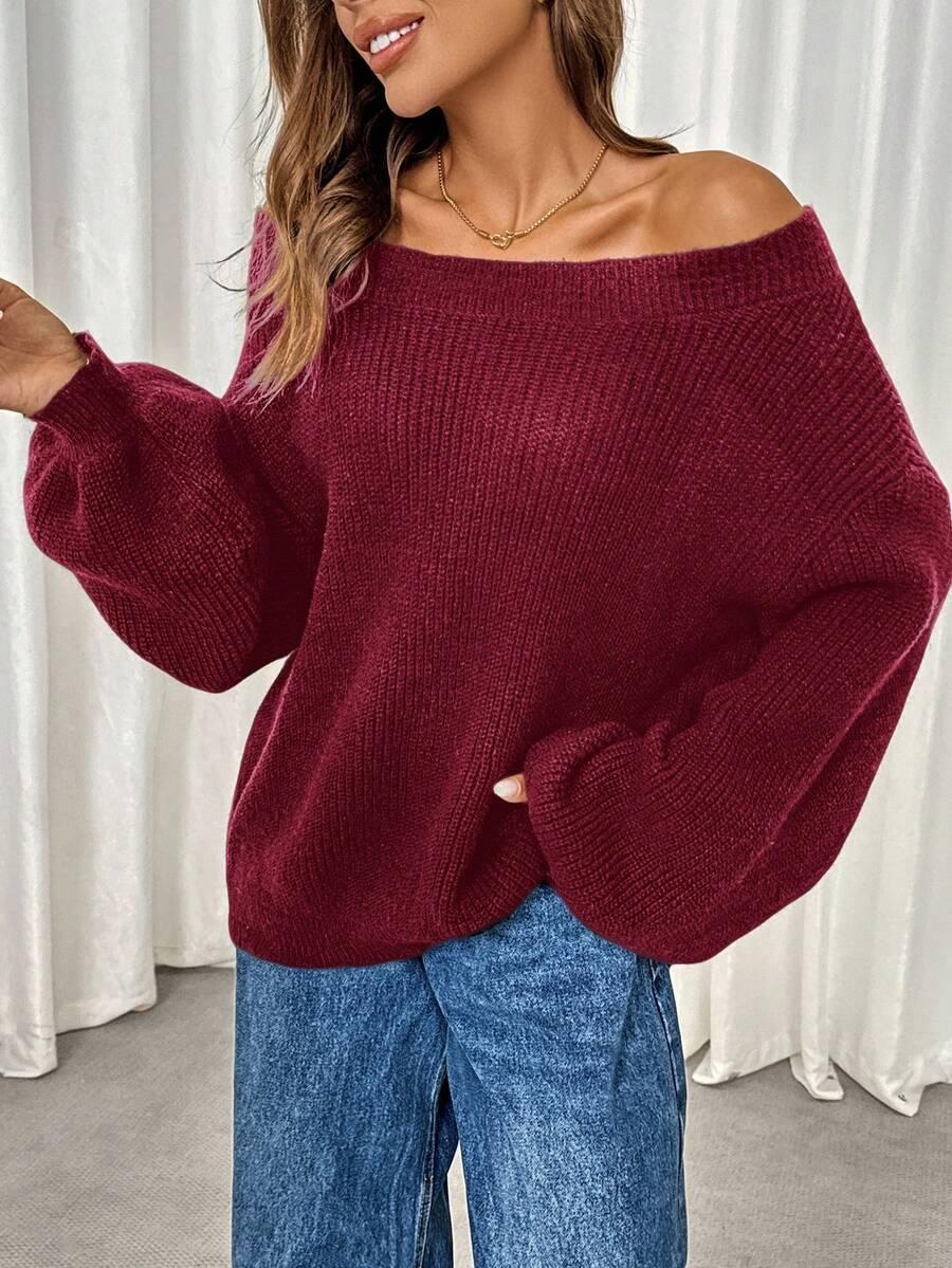 sweter z odkrytymi ramionami 