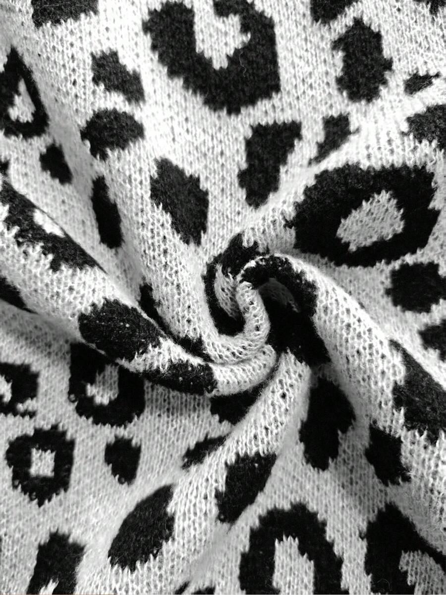 dzianinowa kamizelka animal print