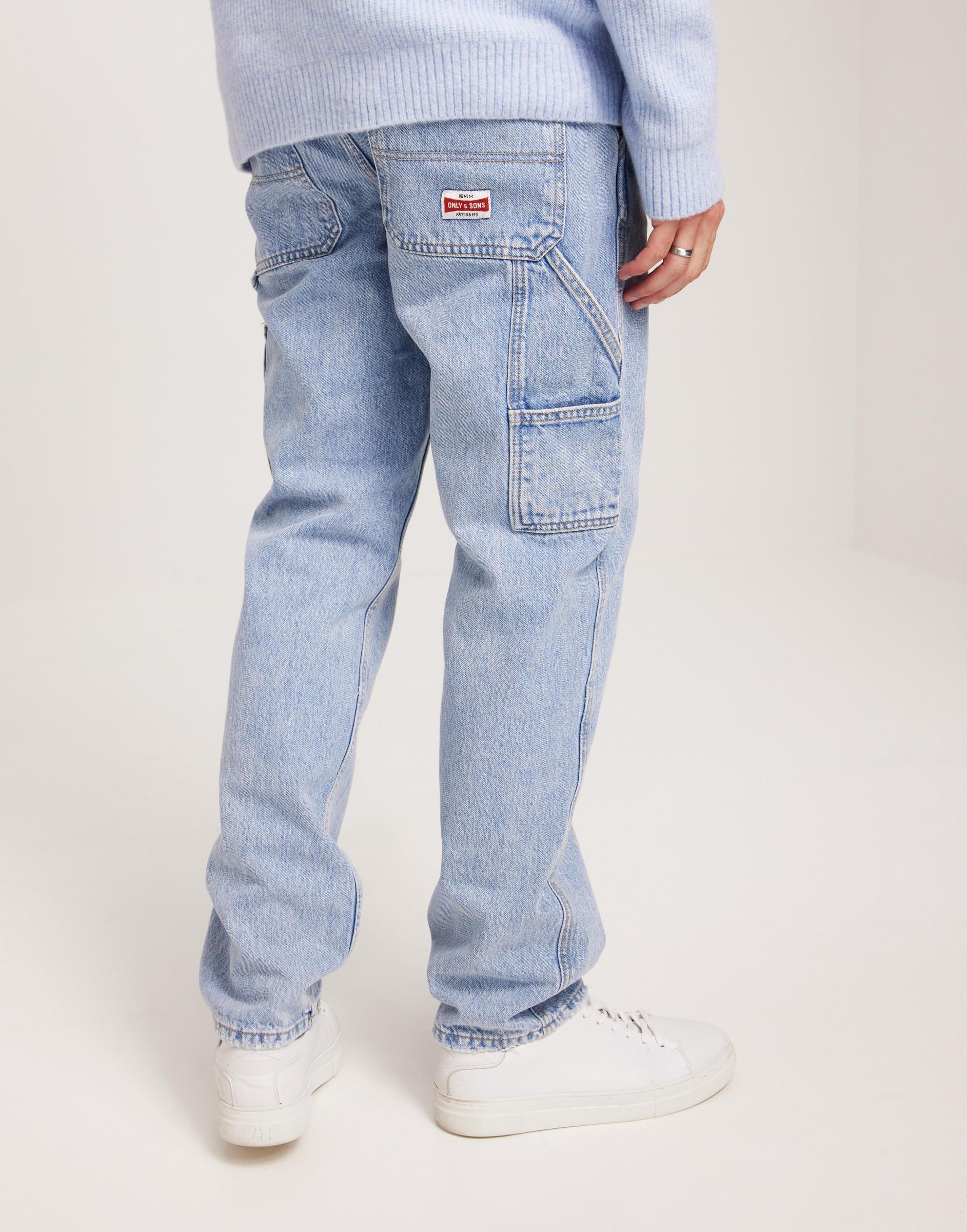 proste spodnie jeans guziki