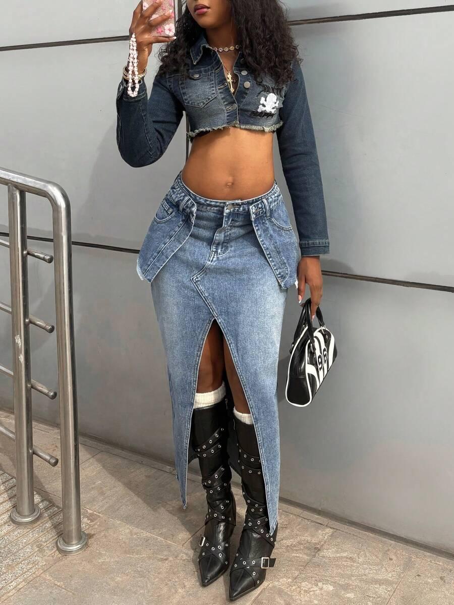 niebieska spódnica jeans