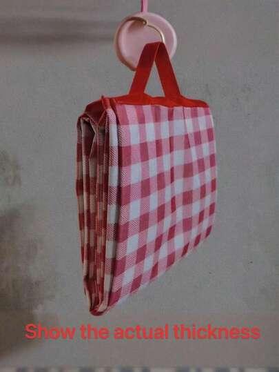 mata piknikowa w kratkę