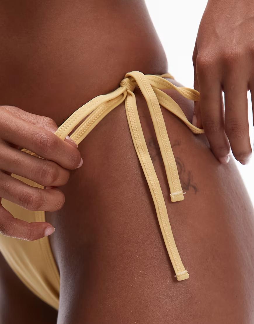 żółty dół od bikini wiązanie