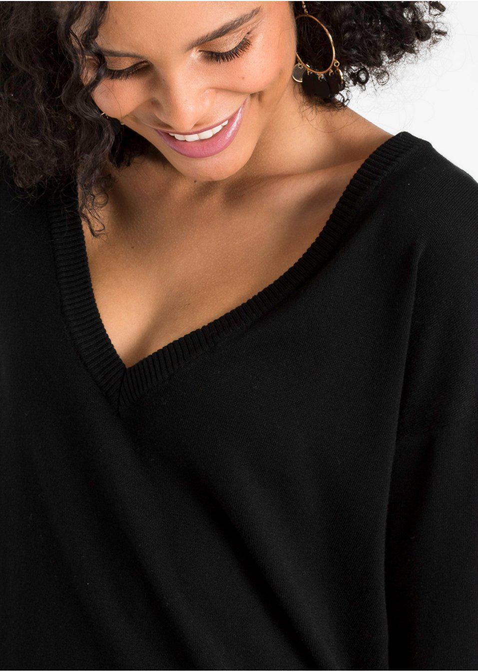 CZARNY SWETER V-NECK