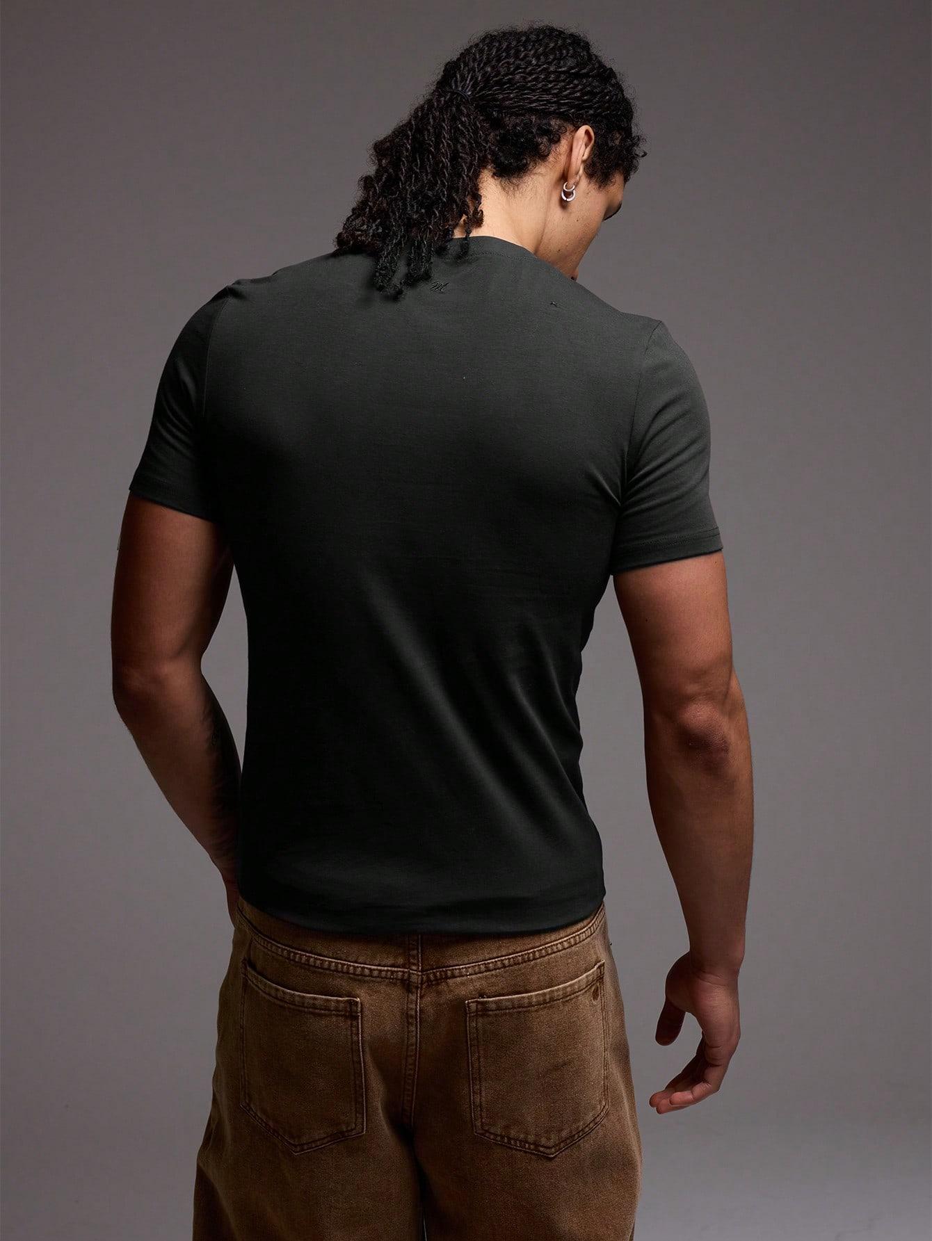 CZARNY T-SHIRT BASIC 