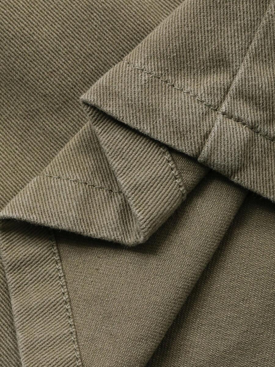 zielone spodnie jeans