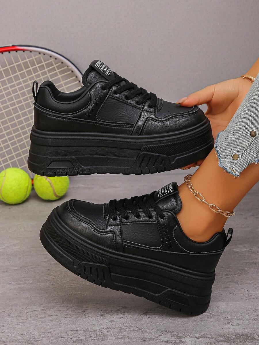 czarne buty sportowe platforma