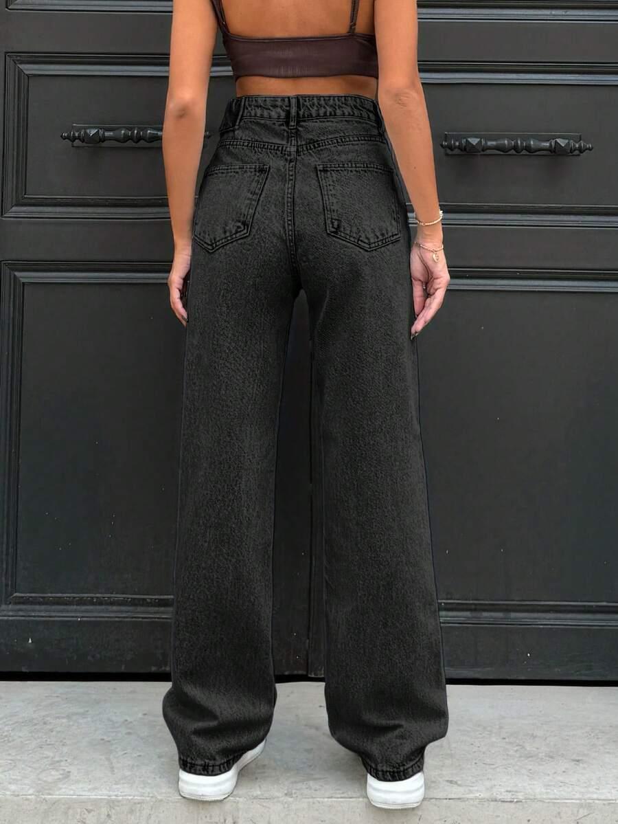 czarne spodnie jeans