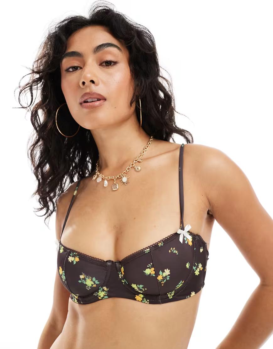 brązowa góra od bikini wzór kokardy